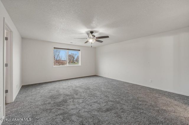 1574 N MOONSTONE ST, Post Falls, ID 83854