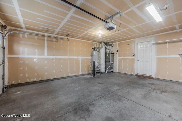 1574 N MOONSTONE ST, Post Falls, ID 83854