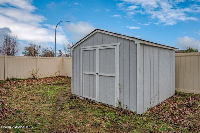 1574 N MOONSTONE ST, Post Falls, ID 83854