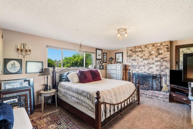 211 S Barker Rd, Spokane Valley, WA 99016