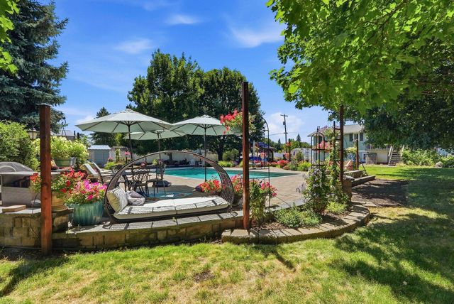 211 S Barker Rd, Spokane Valley, WA 99016