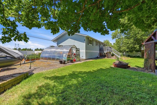211 S Barker Rd, Spokane Valley, WA 99016