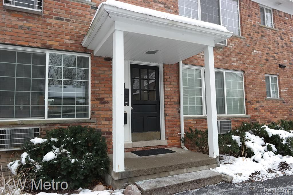 630 Ann Street 8, Birmingham, MI 48009