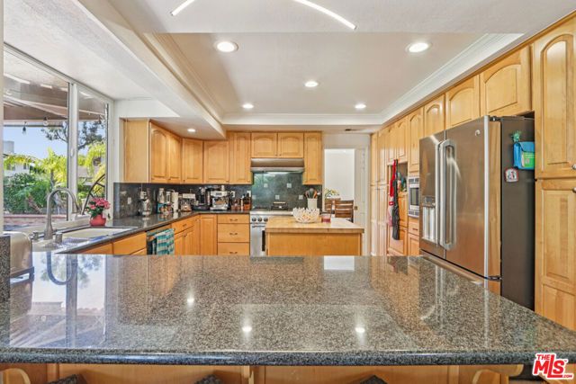 2136 Mccrea Road, Thousand Oaks, CA 91362