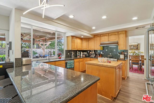 2136 Mccrea Road, Thousand Oaks, CA 91362