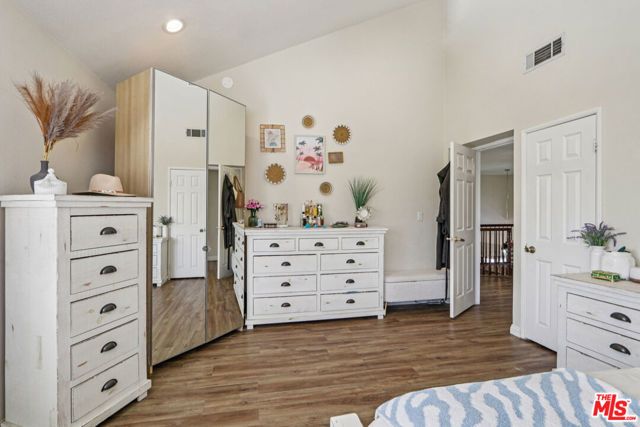 2136 Mccrea Road, Thousand Oaks, CA 91362