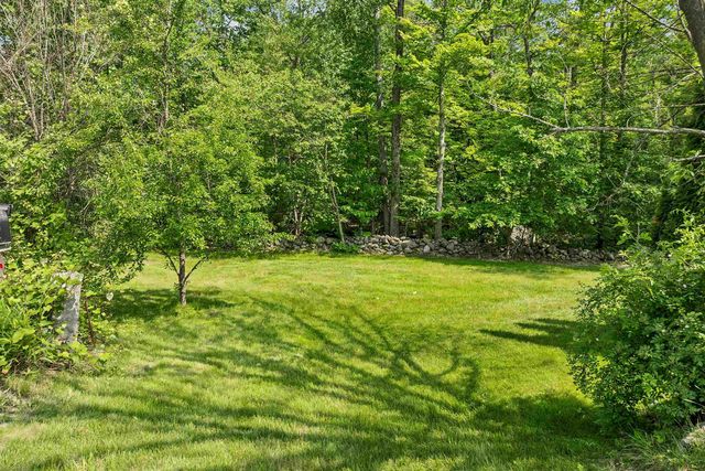 38 Water Street, Bradford, NH 03221