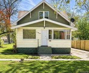 657 Allen Avenue, Muskegon, MI 49442