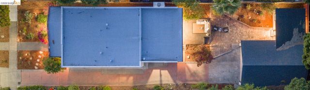 1011 Pomona Ave, Albany, CA 94706