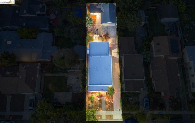 1011 Pomona Ave, Albany, CA 94706