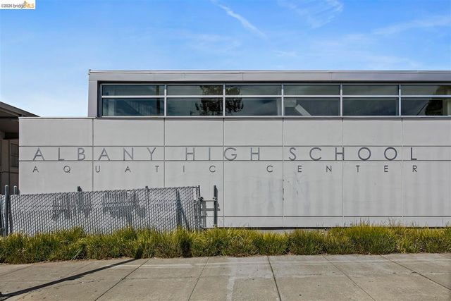 1011 Pomona Ave, Albany, CA 94706