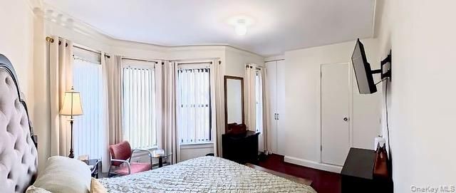 8019 85th Road, Woodhaven, NY 11421