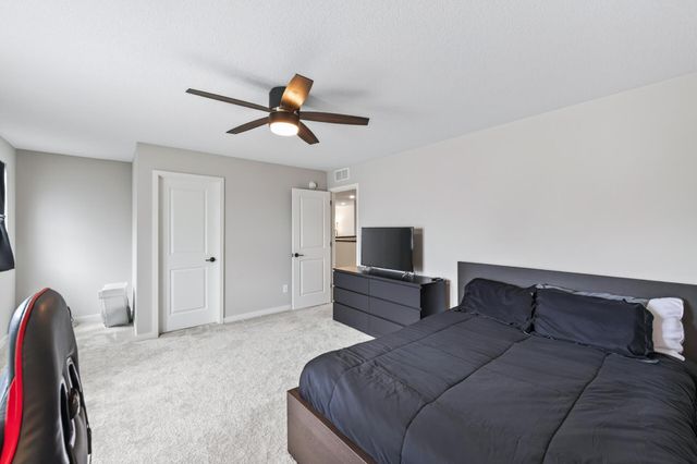 6178 Highland Hills Circle S, Cottage Grove, MN 55016