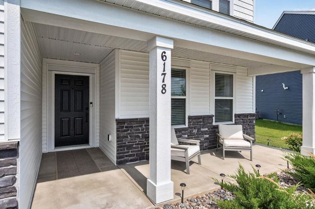 6178 Highland Hills Circle S, Cottage Grove, MN 55016