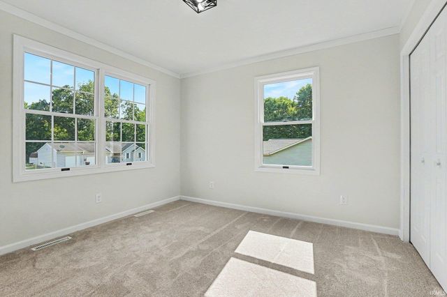 30111 Wyndtree Boulevard, Elkhart, IN 46516
