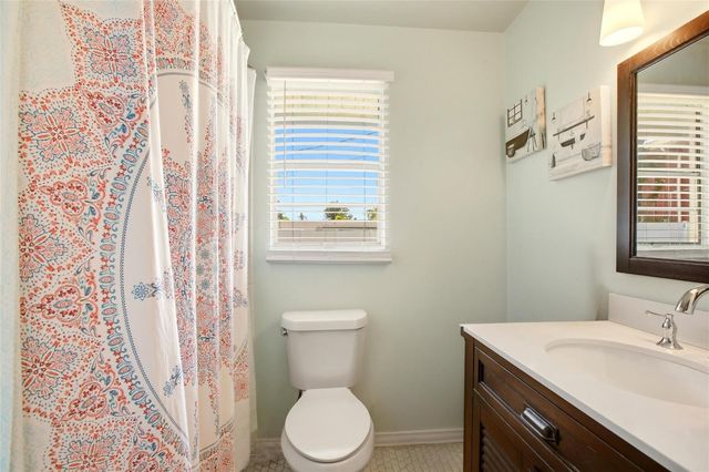 5936 ALBERT PLACE, Sarasota, FL 34231