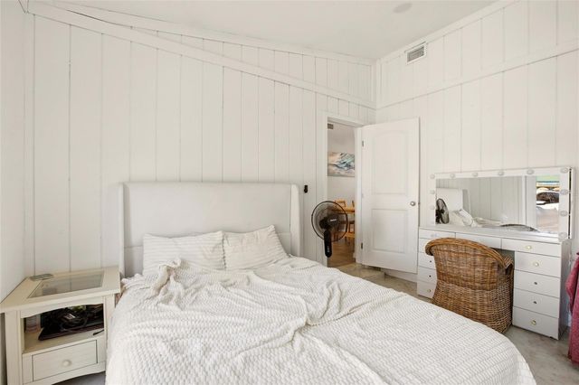 5936 ALBERT PLACE, Sarasota, FL 34231