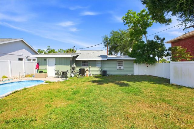 5936 ALBERT PLACE, Sarasota, FL 34231