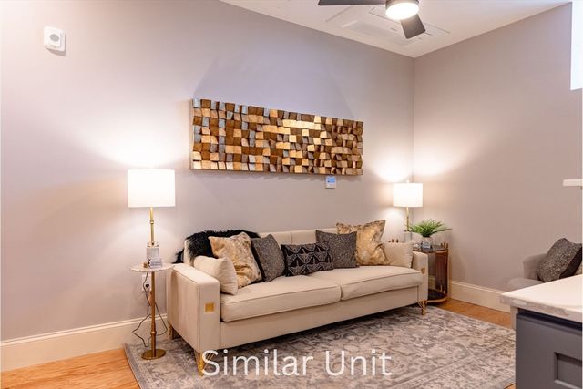 302 Canal Street 7-07, Lawrence, MA 01840