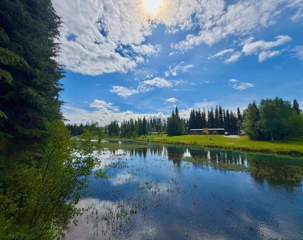 1855 PERSINGER DRIVE, North Pole, AK 99705