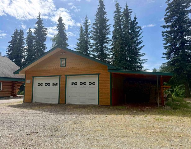 1855 PERSINGER DRIVE, North Pole, AK 99705