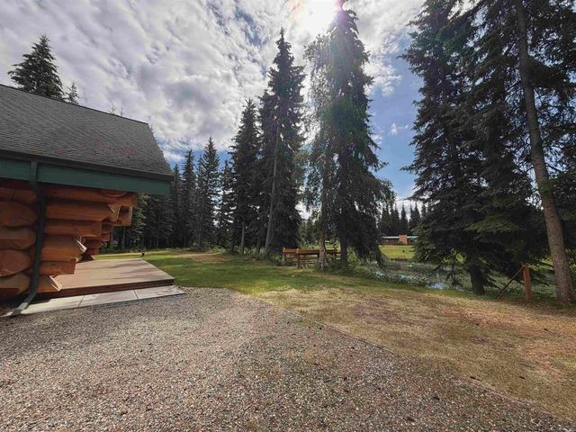 1855 PERSINGER DRIVE, North Pole, AK 99705