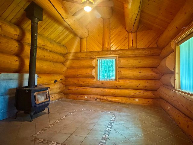 1855 PERSINGER DRIVE, North Pole, AK 99705