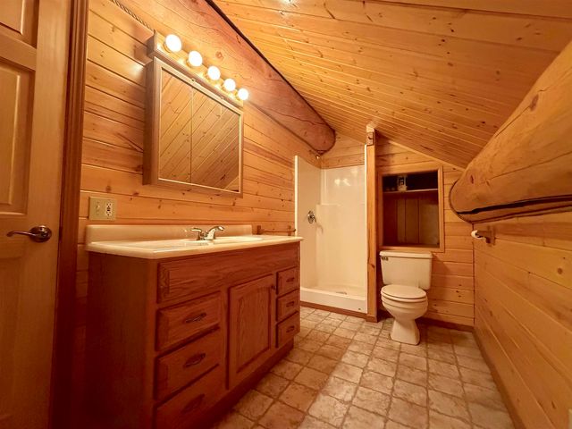 1855 PERSINGER DRIVE, North Pole, AK 99705