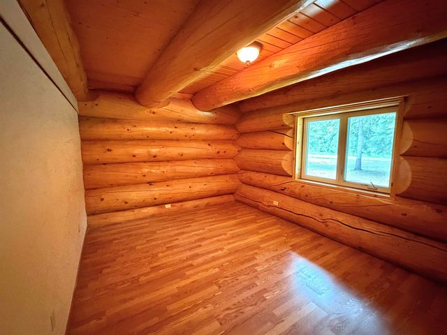1855 PERSINGER DRIVE, North Pole, AK 99705