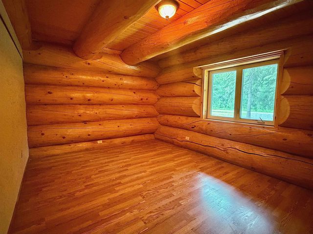 1855 PERSINGER DRIVE, North Pole, AK 99705