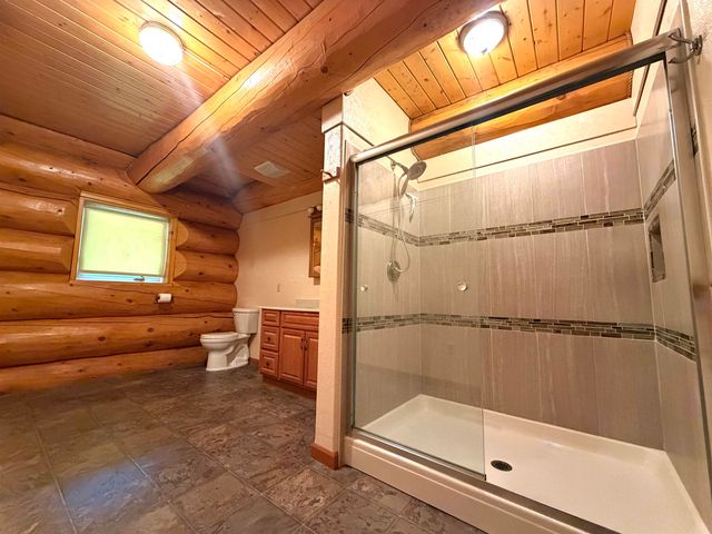 1855 PERSINGER DRIVE, North Pole, AK 99705
