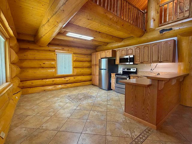 1855 PERSINGER DRIVE, North Pole, AK 99705