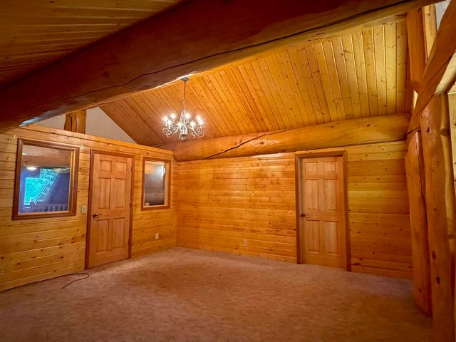 1855 PERSINGER DRIVE, North Pole, AK 99705