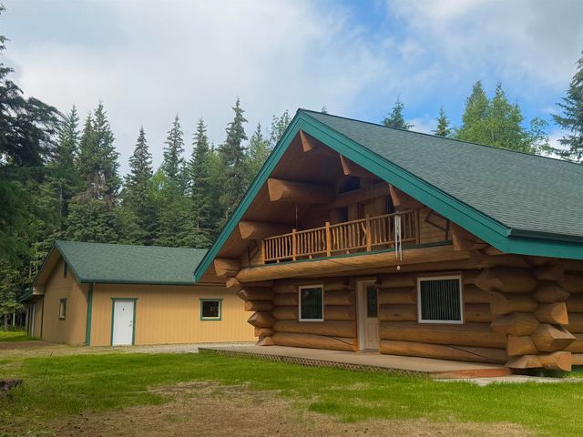 1855 PERSINGER DRIVE, North Pole, AK 99705
