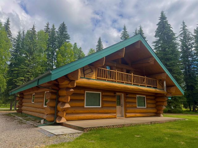 1855 PERSINGER DRIVE, North Pole, AK 99705