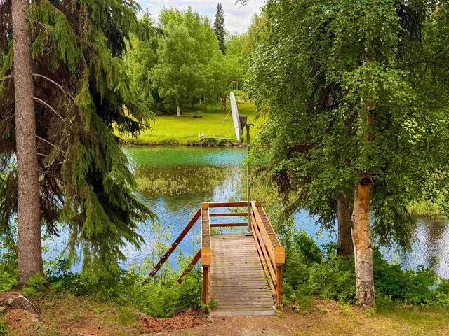1855 PERSINGER DRIVE, North Pole, AK 99705