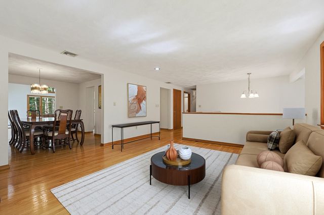 109 Davis Road, Bedford, MA 01730