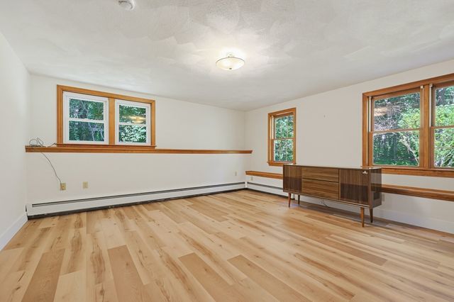 109 Davis Road, Bedford, MA 01730