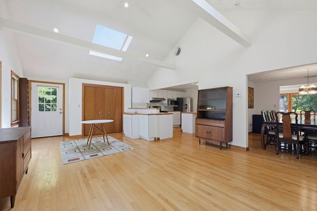 109 Davis Road, Bedford, MA 01730