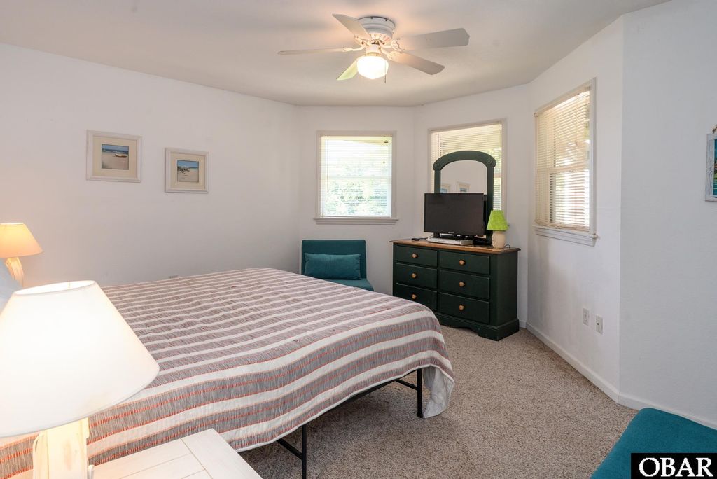 Image 20 of property listing at 631 Skimmer Court Lot 17, Corolla, NC 27927