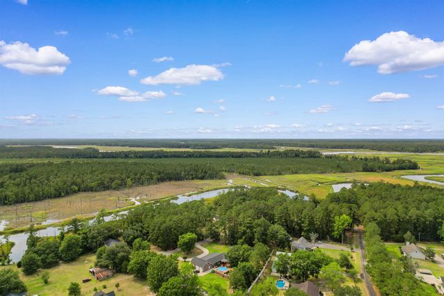 128 Fiddlers Loop, Georgetown, SC 29440