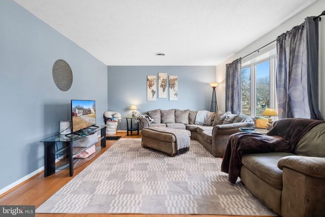 76 FELLOWSHIP CT, Martinsburg, WV 25405