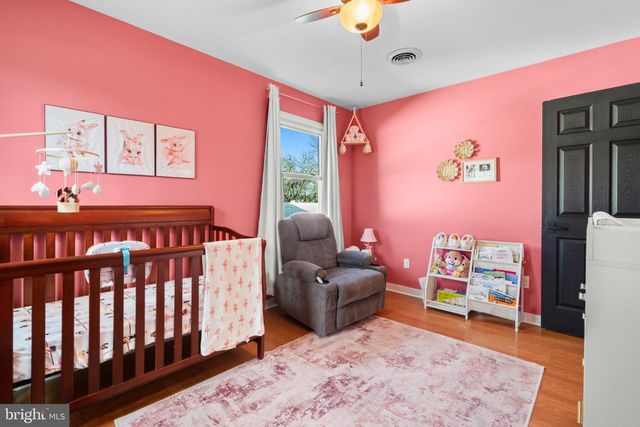 76 FELLOWSHIP CT, Martinsburg, WV 25405