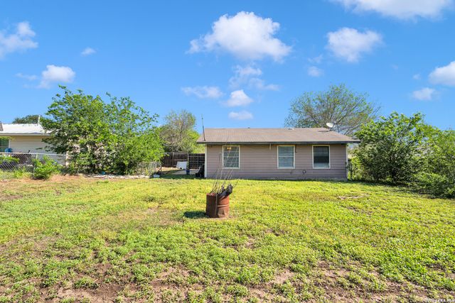 6218 Stone Valley Drive, San Antonio, TX 78242