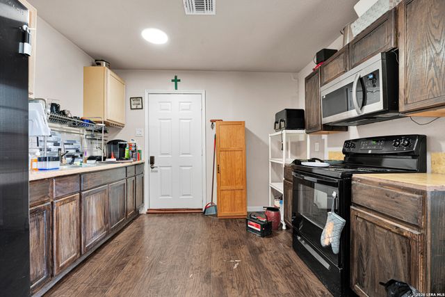 6218 Stone Valley Drive, San Antonio, TX 78242