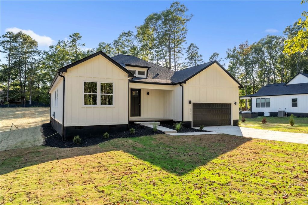 211 Chestnut Drive, Belton, SC 29627