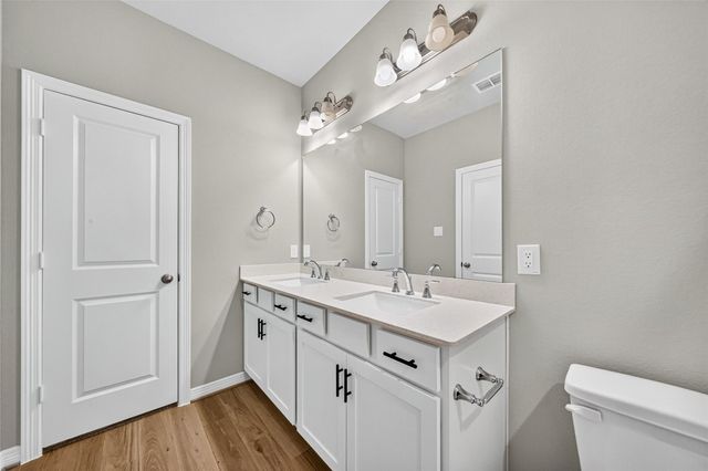 6434 New York, Houston, TX 77021