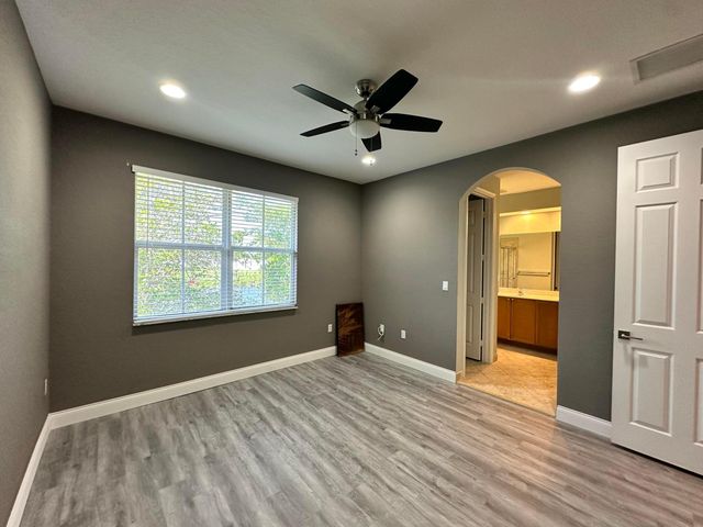 278 Lake Monterey Circle, Boynton Beach, FL 33426