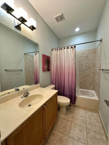 278 Lake Monterey Circle, Boynton Beach, FL 33426