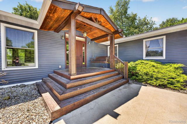 9353 Hill Road, Gaines Township, MI 48473
